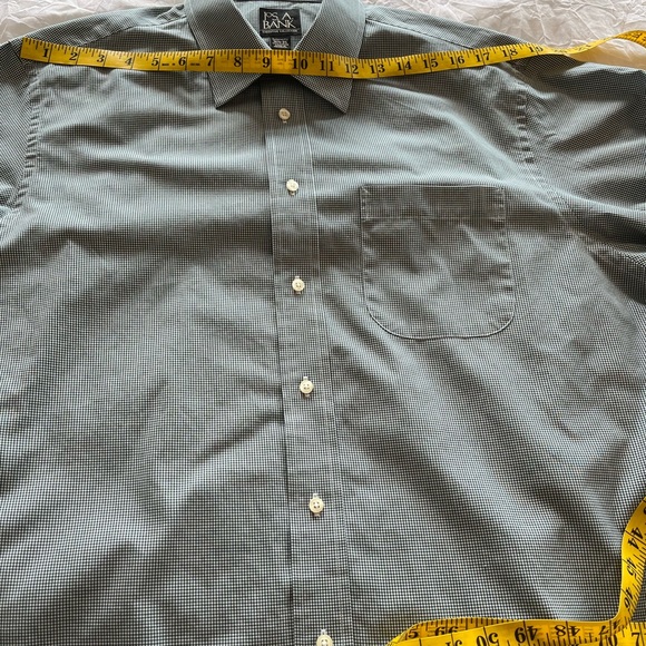 Jos A Bank Long Sleeve Button Down Green Bingham Dress Shirt - Picture 5 of 9